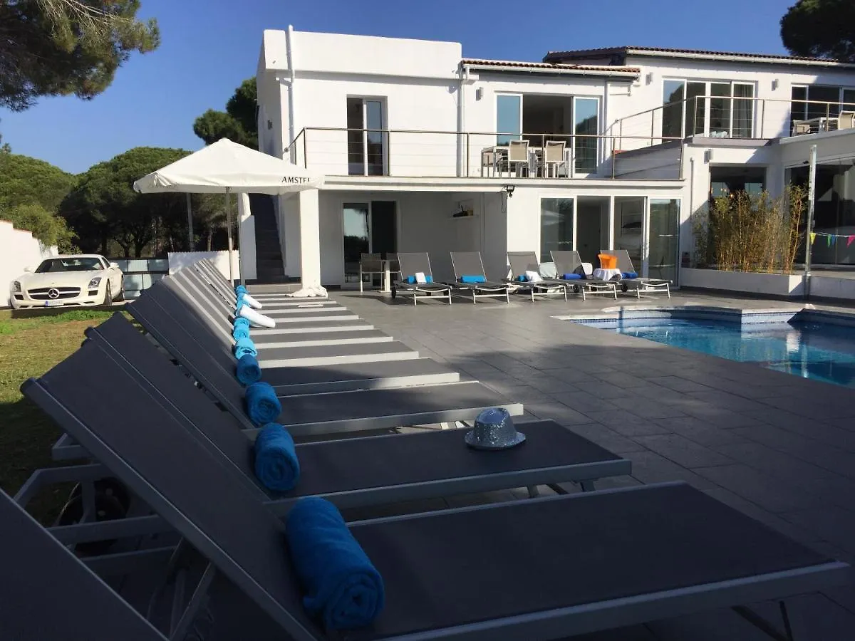 Siempre Domingo Villa Marbella Spain