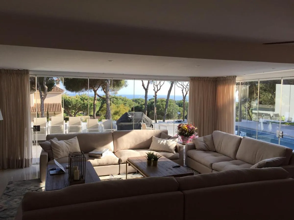 Siempre Domingo Villa Marbella